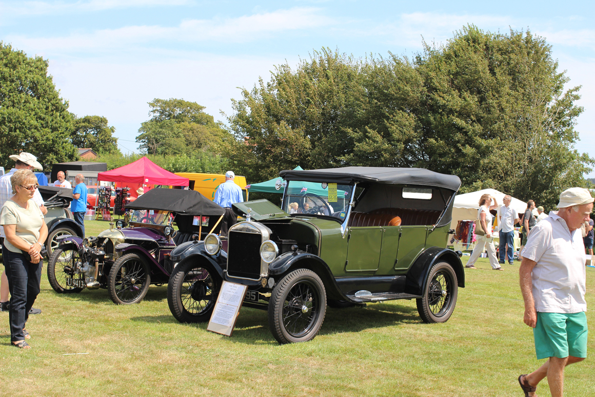 Classic Car Show - Hooe - 2014